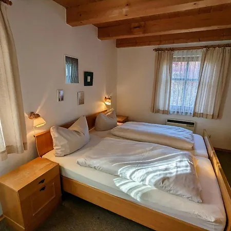 Waldhaus 46, 48, 49 Im Waldferiendorf
